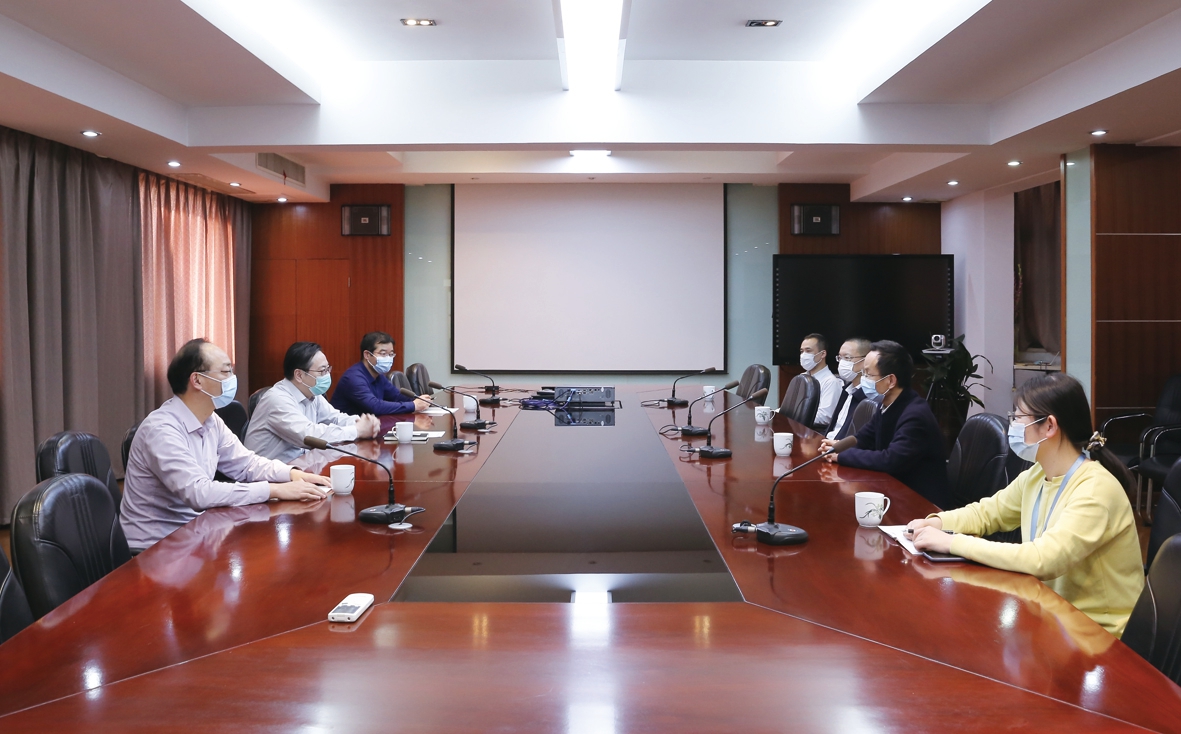 图为常州投资集团向导来公司举行疫情防控专项检查.jpg